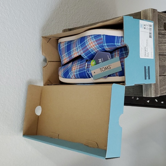*New* Toms Alpargata plaid - Picture 4 of 7